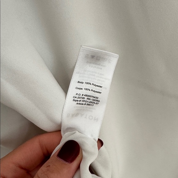 Aritzia Babaton Randy Blouse - Picture 5 of 5